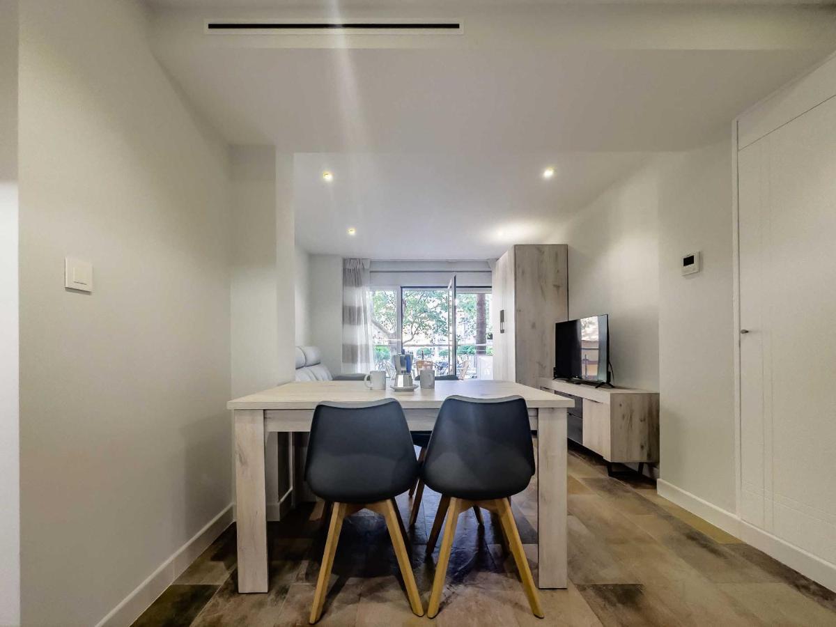 Apartamentos Dr28 A 250 M De La Playa Fuengirola Zewnętrze zdjęcie